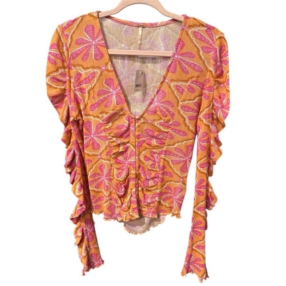 Free people through the meadow top medium - Picture 2 of 6